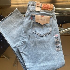 **LEVI’S** Levis 501 Jeans Mens 36x29 Light Wash Straight Leg Button Fly Stretch